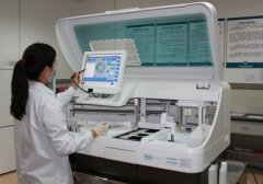 ����E-411�绯ѧ���߷�����' /></a></div>
<div class=